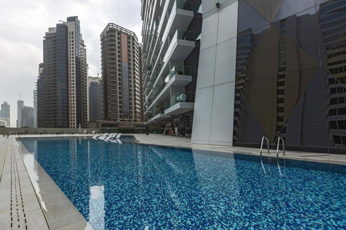 Burj & Beyond - Luxury Stay With Burj Khalifa View Dubai