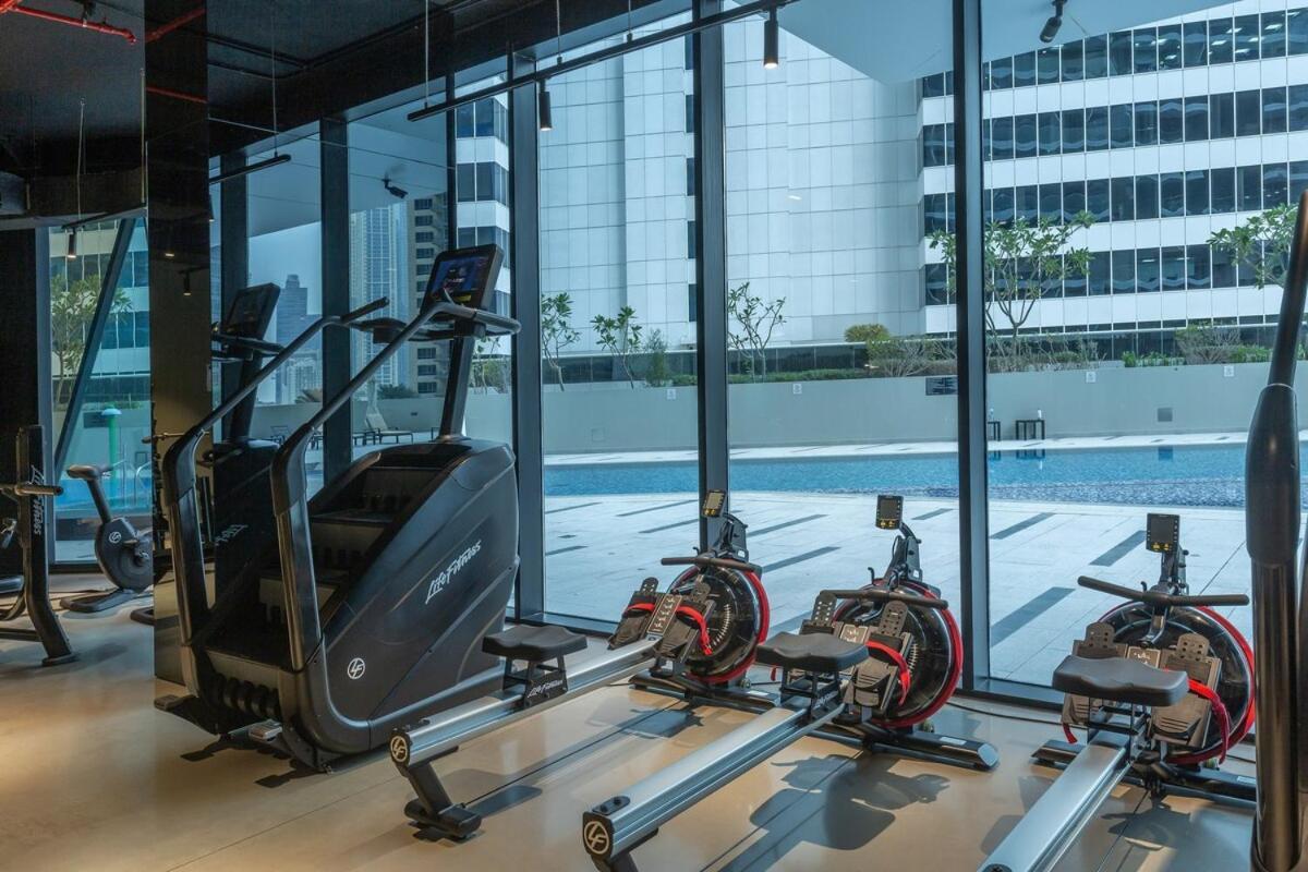 Burj & Beyond - Luxury Stay With Burj Khalifa View Apartment *