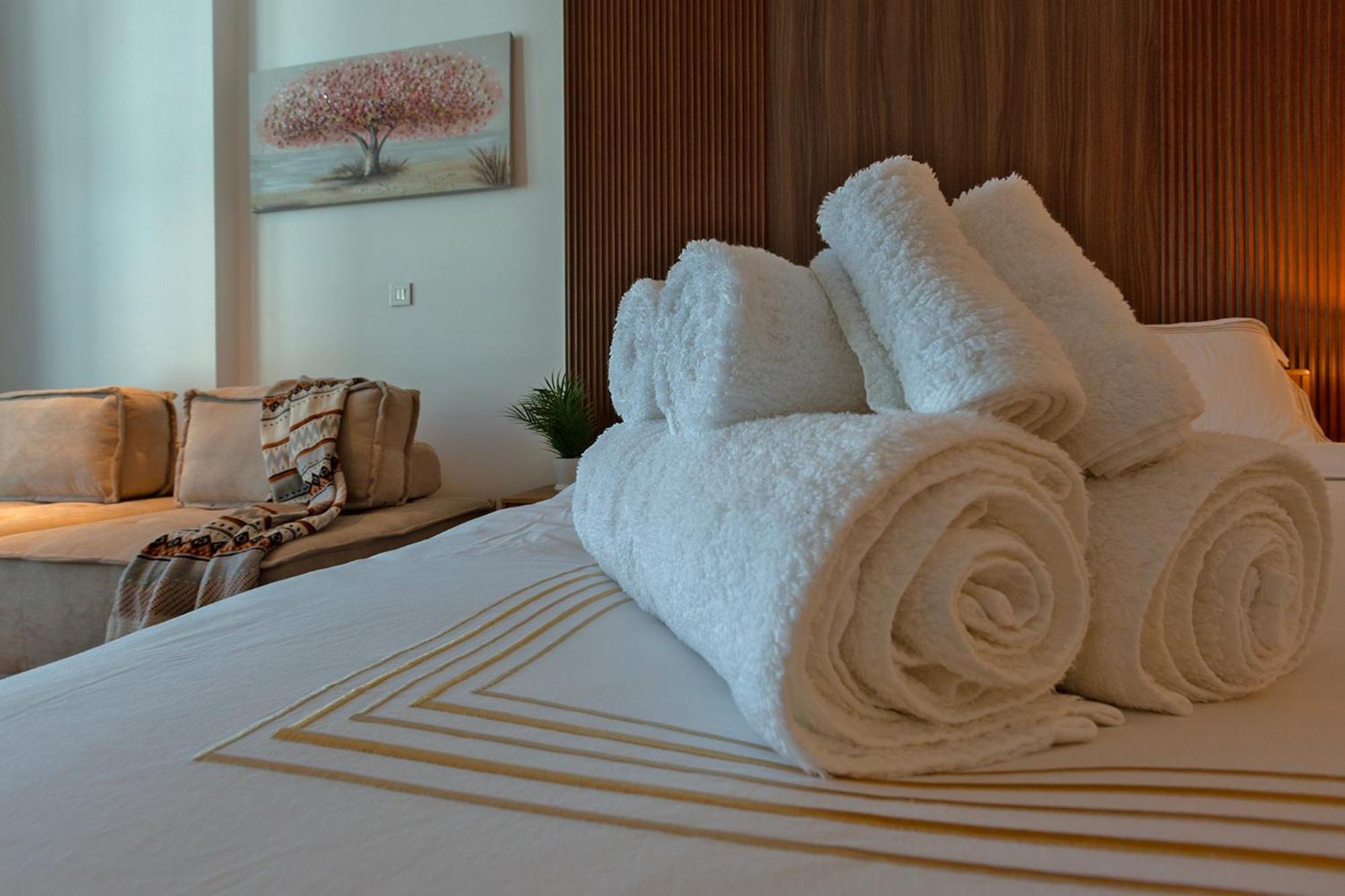 Burj & Beyond - Luxury Stay With Burj Khalifa View * Dubai